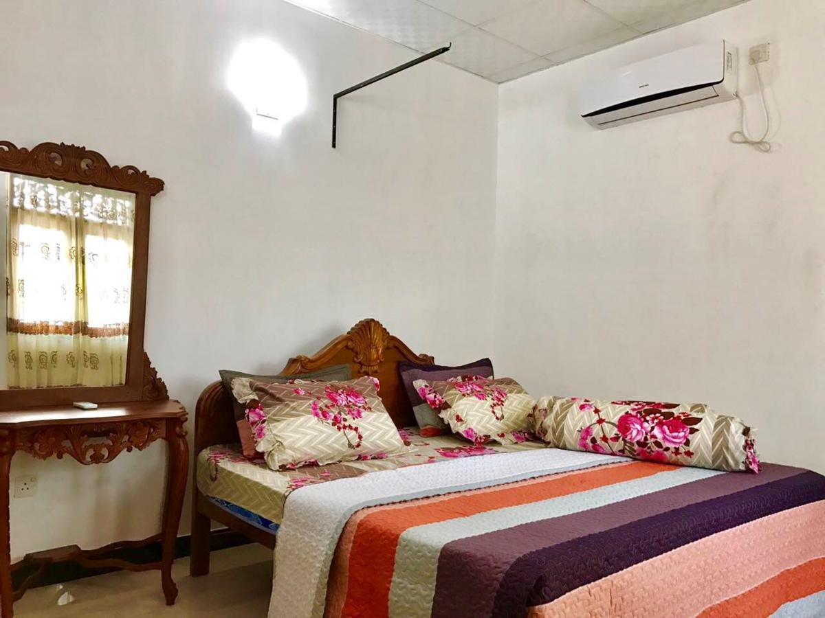 Moragalla Dilu Villa Beruwala Buitenkant foto